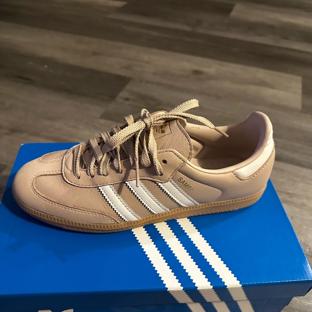 Adidas Samba OG W Sneakers wonder taupe  Women’s Size 6 (brand new never worn)